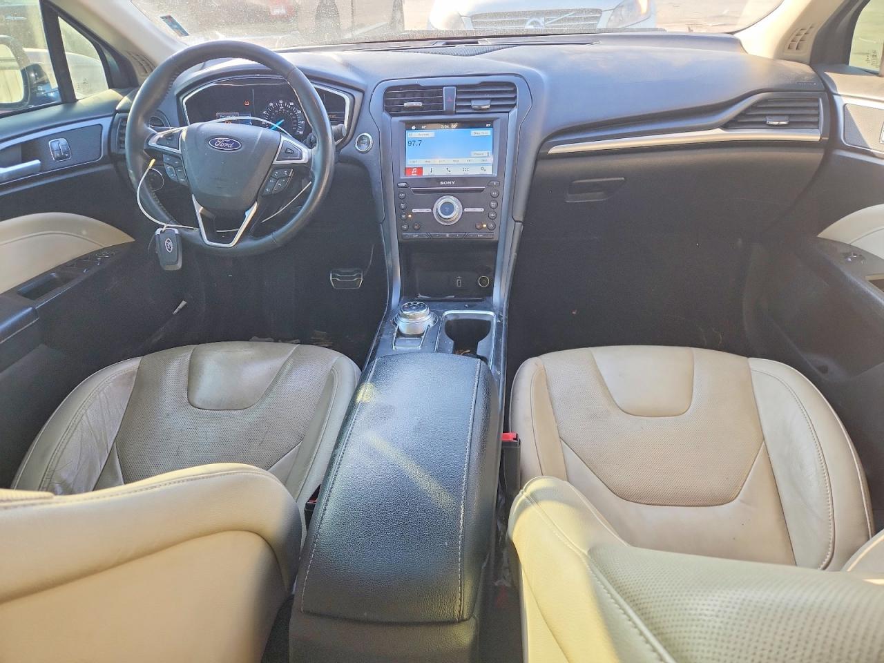 2017 FORD FUSION TITANIUM photo 8