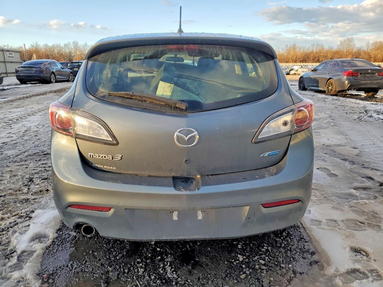 2013 MAZDA 3 I photo 6