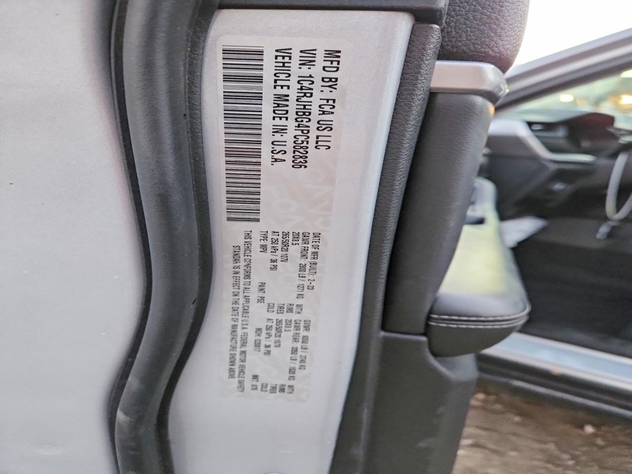 2023 JEEP GRAND CHEROKEE LIMITED photo 12