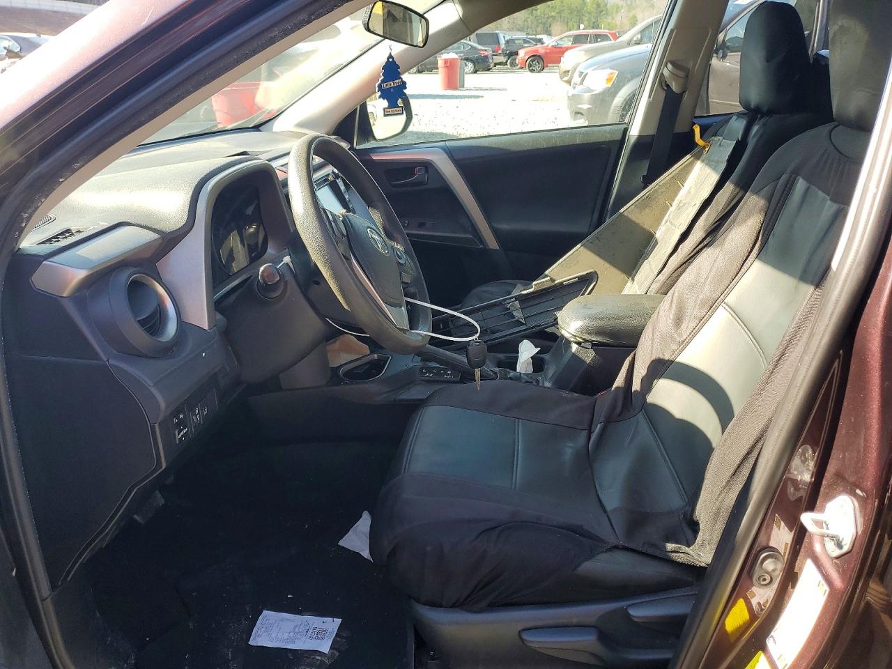 2018 TOYOTA RAV4 LE photo 7