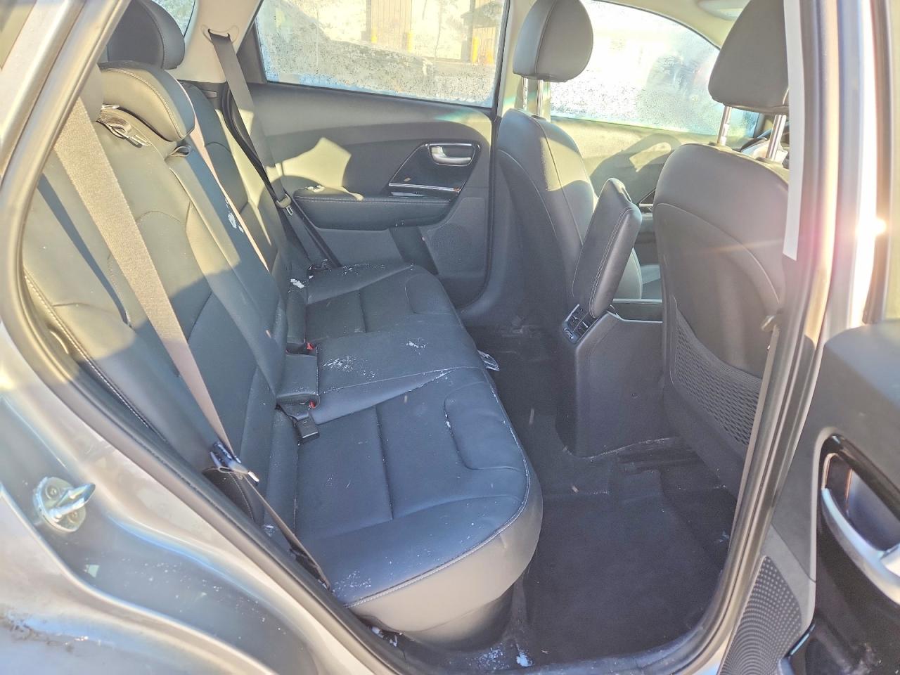 2022 KIA NIRO TOURING SPECIAL EDITION photo 10