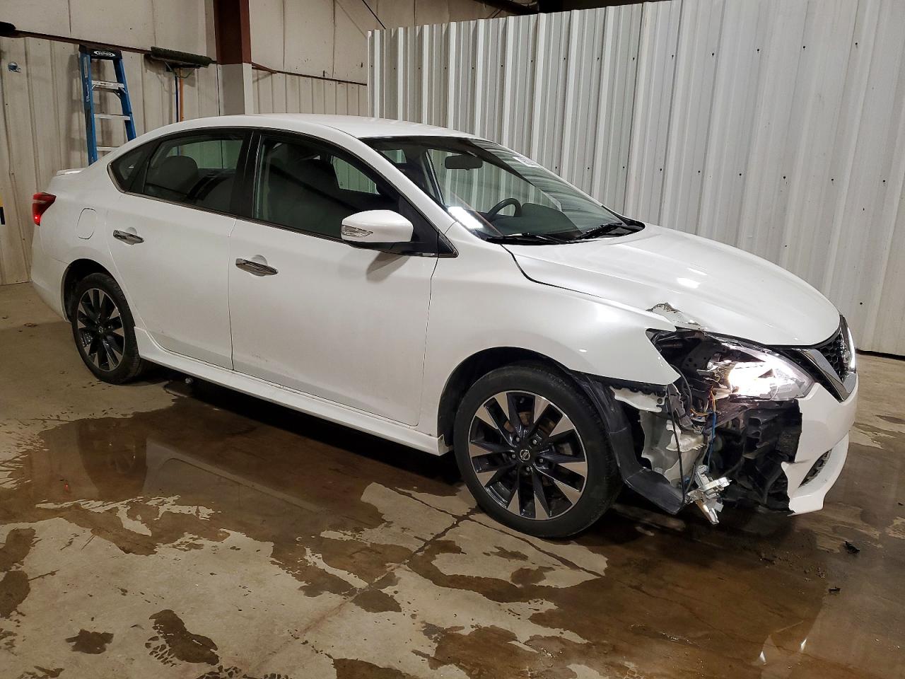 2016 NISSAN SENTRA S photo 4