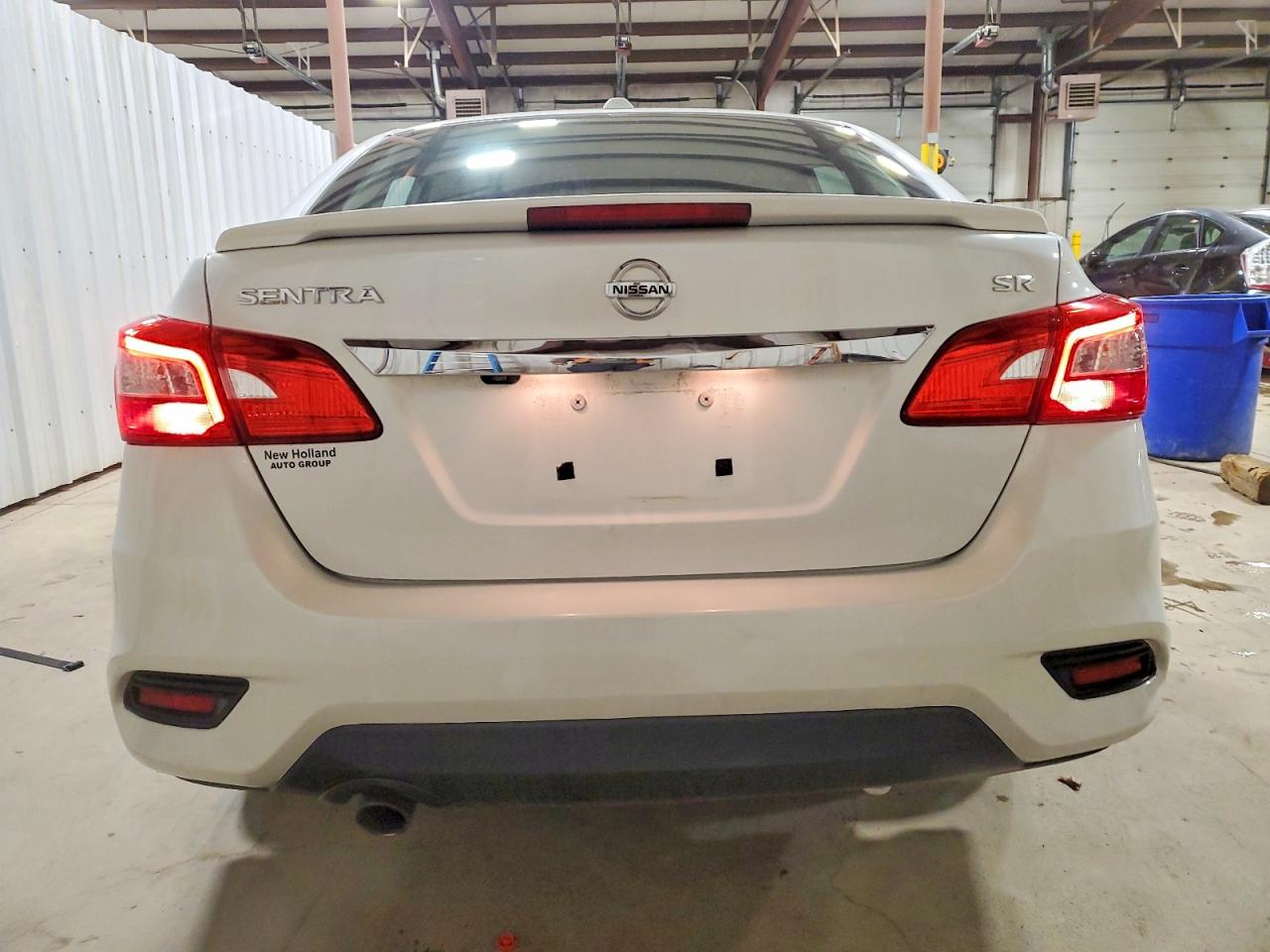 2016 NISSAN SENTRA S photo 6