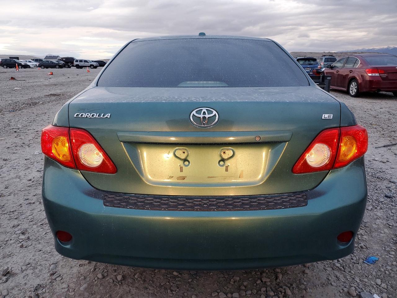 2010 TOYOTA COROLLA LE photo 6