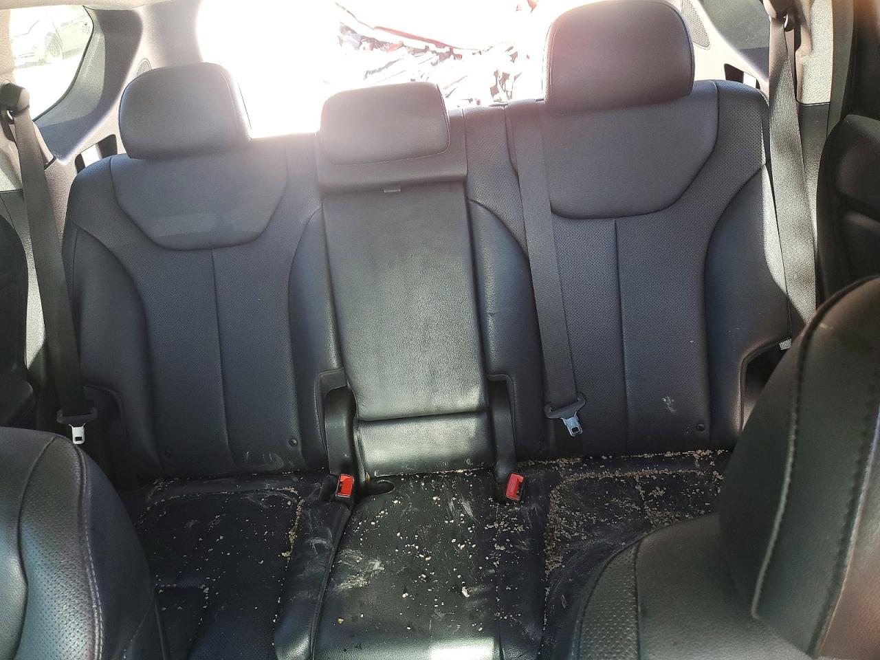 2019 HYUNDAI SANTA FE LIMITED photo 10