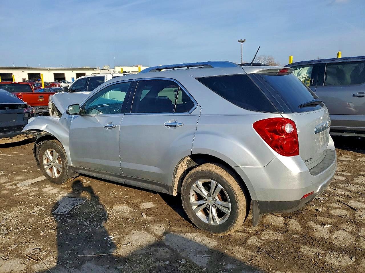 2013 CHEVROLET EQUINOX LTZ photo 2