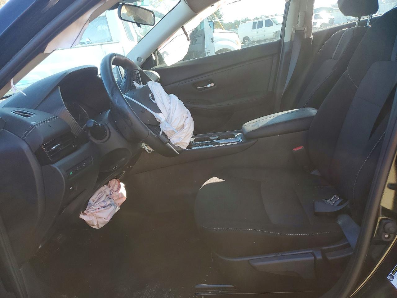 2025 NISSAN SENTRA SV photo 7