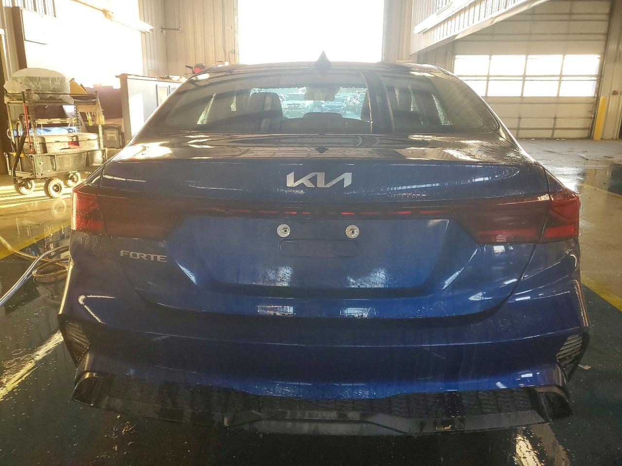 2023 KIA FORTE LX photo 6