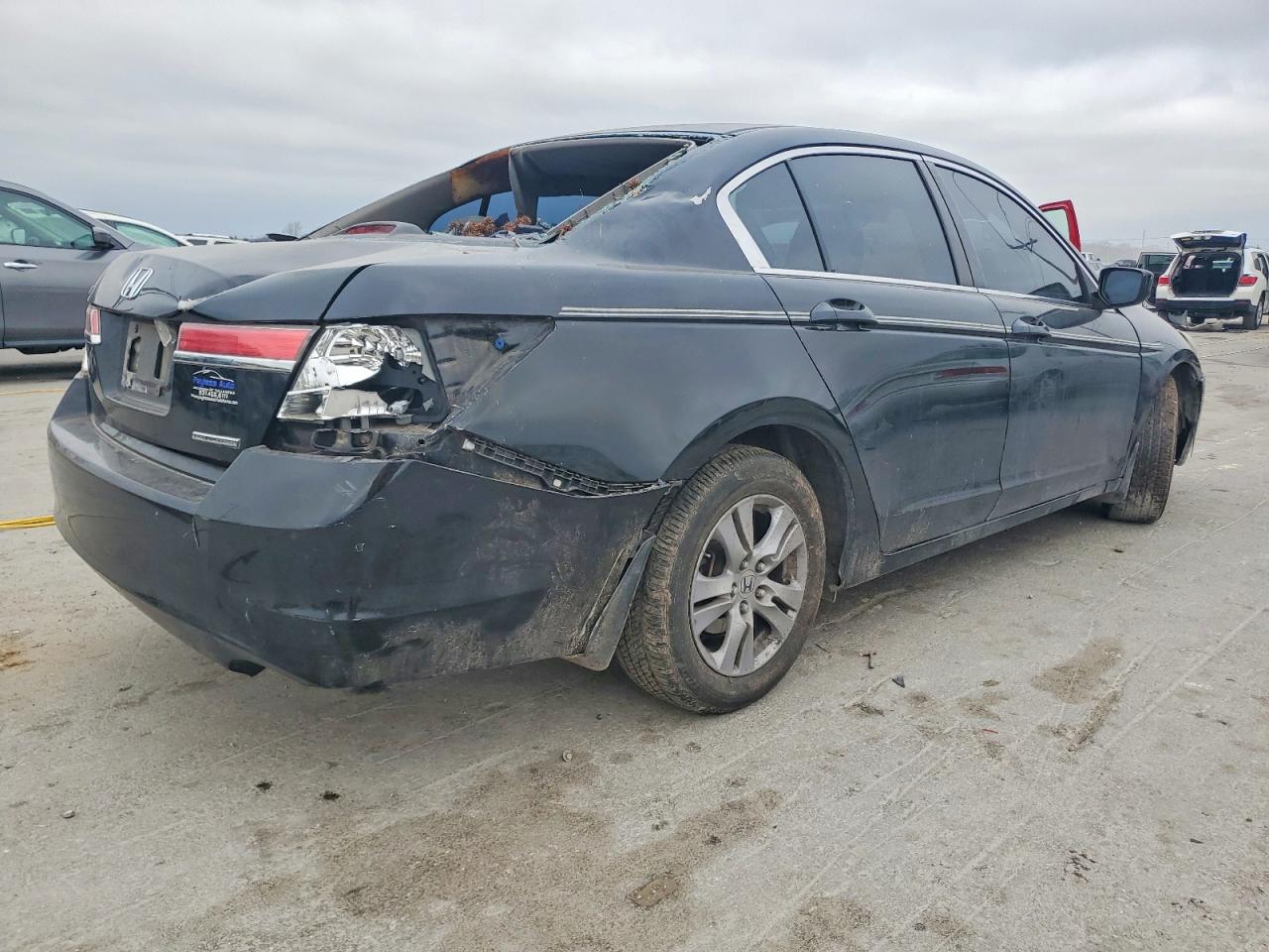 2011 HONDA ACCORD SE photo 3