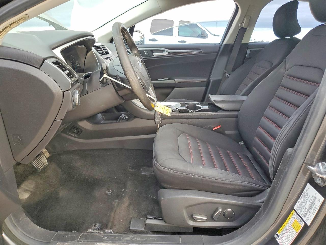 2015 FORD FUSION SE photo 7