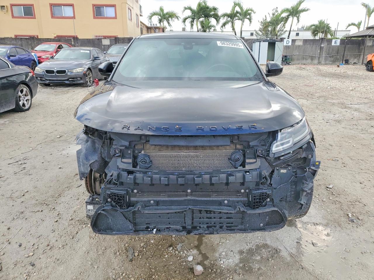 2020 LAND ROVER RANGE ROVER VELAR R-DYNAMIC S photo 5