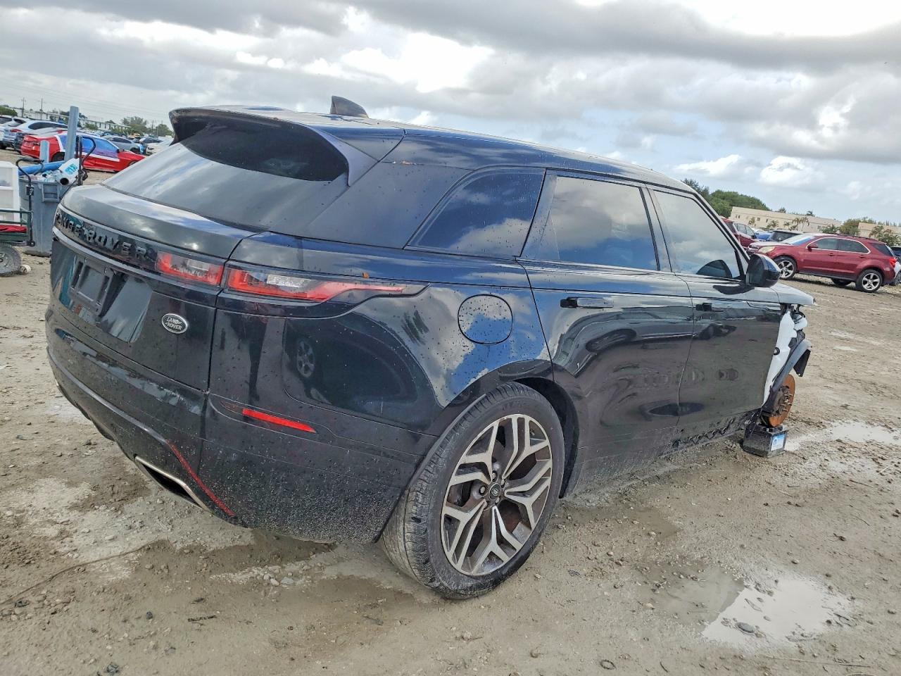 2020 LAND ROVER RANGE ROVER VELAR R-DYNAMIC S photo 3