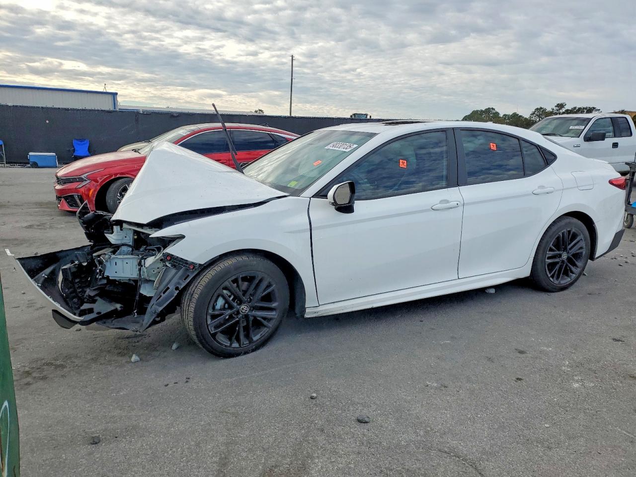 2025 TOYOTA CAMRY