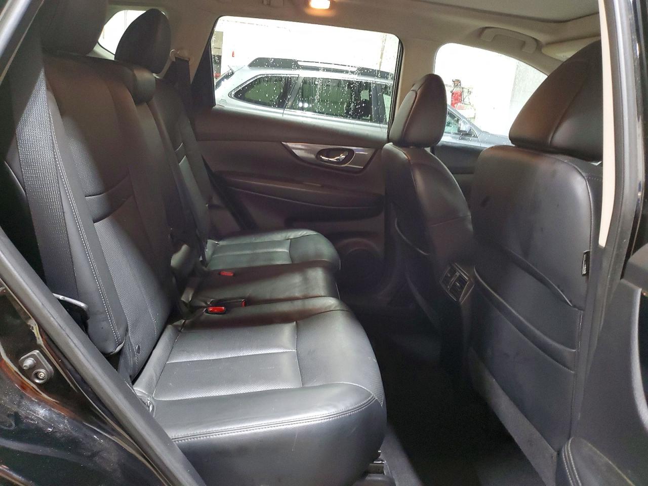 2014 NISSAN ROGUE S photo 11