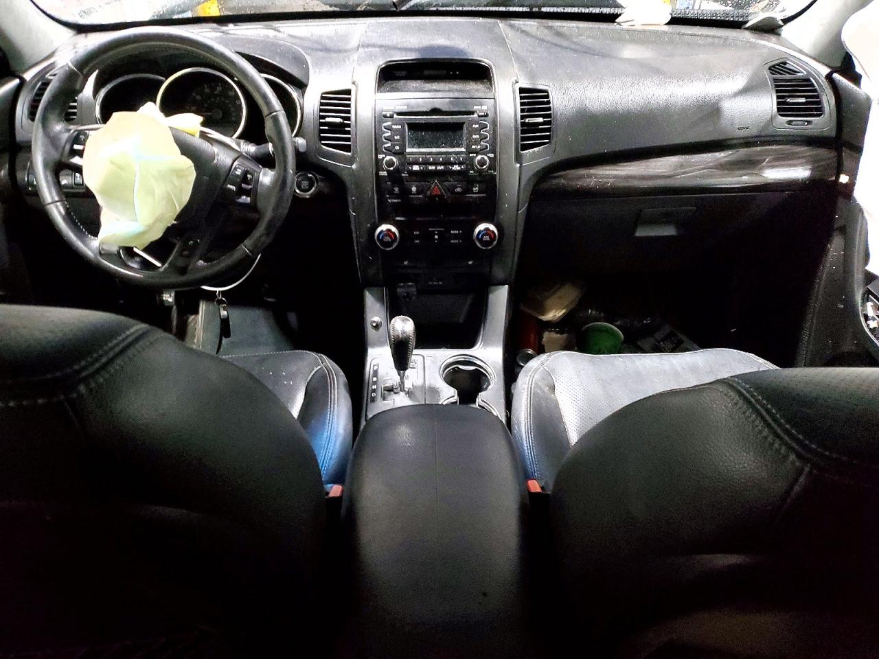 2011 KIA SORENTO EX photo 8