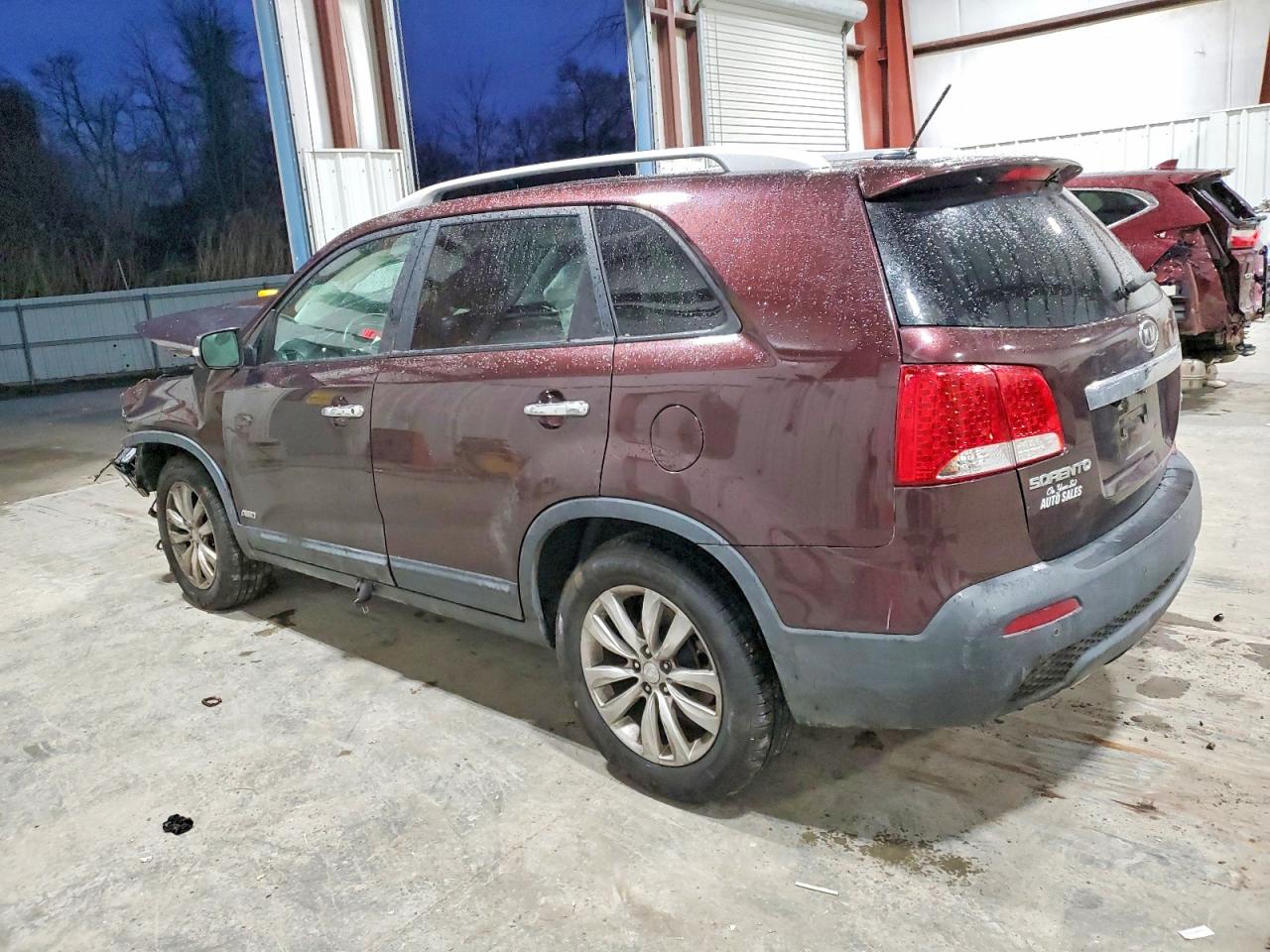 2011 KIA SORENTO EX photo 2
