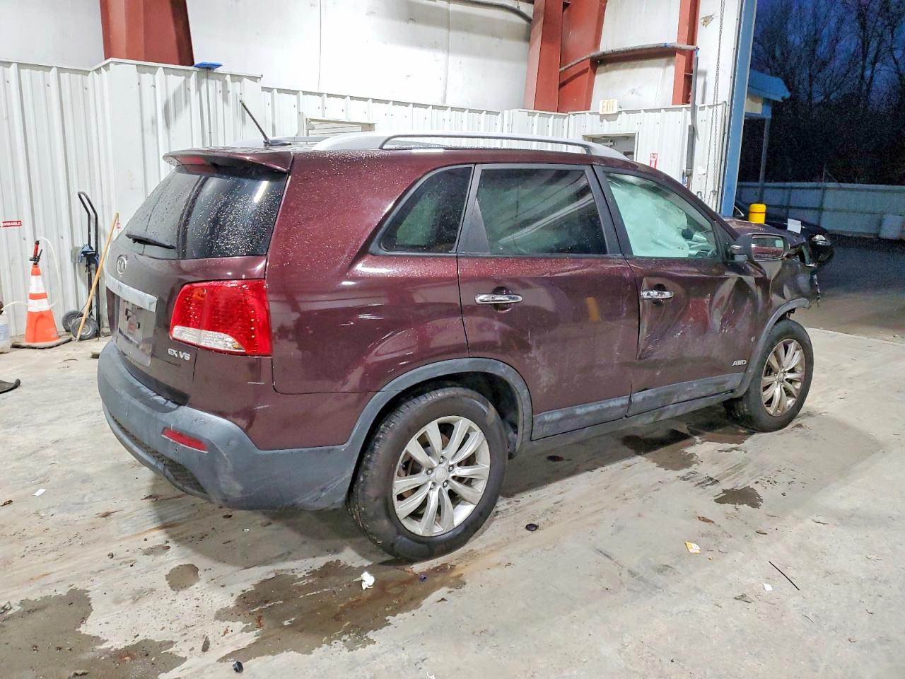 2011 KIA SORENTO EX photo 3