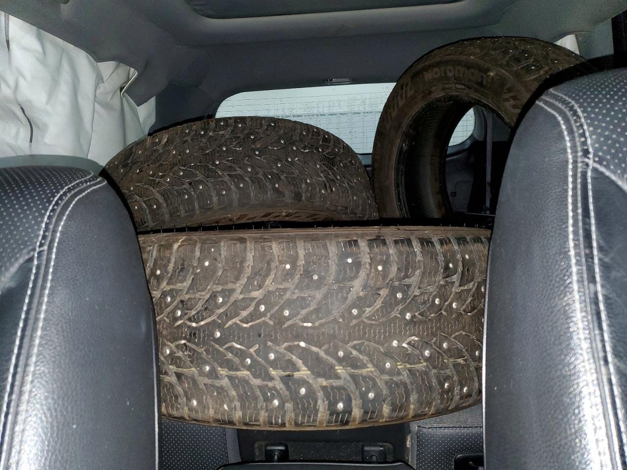 2011 KIA SORENTO EX photo 10