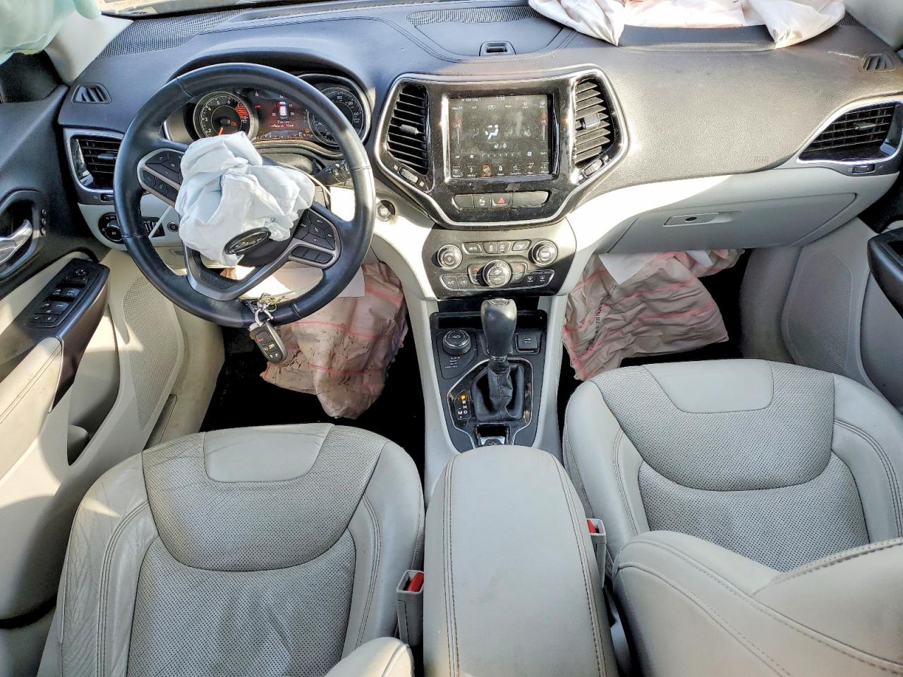 2019 JEEP CHEROKEE LIMITED photo 8