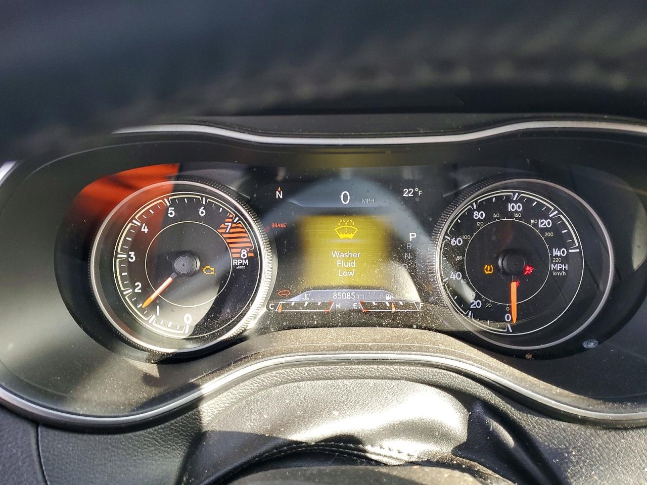 2019 JEEP CHEROKEE LIMITED photo 9
