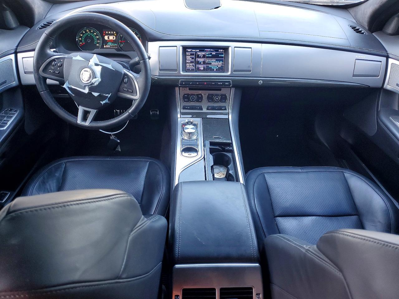 2013 JAGUAR XF SUPERCHARGED photo 8