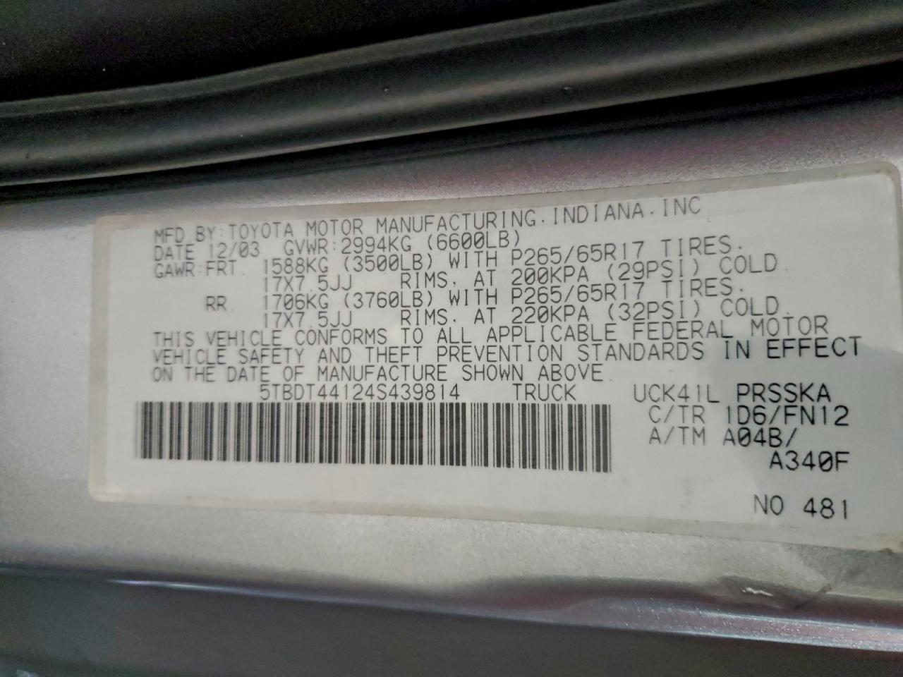 2004 TOYOTA TUNDRA DOUBLE CAB SR5 photo 12