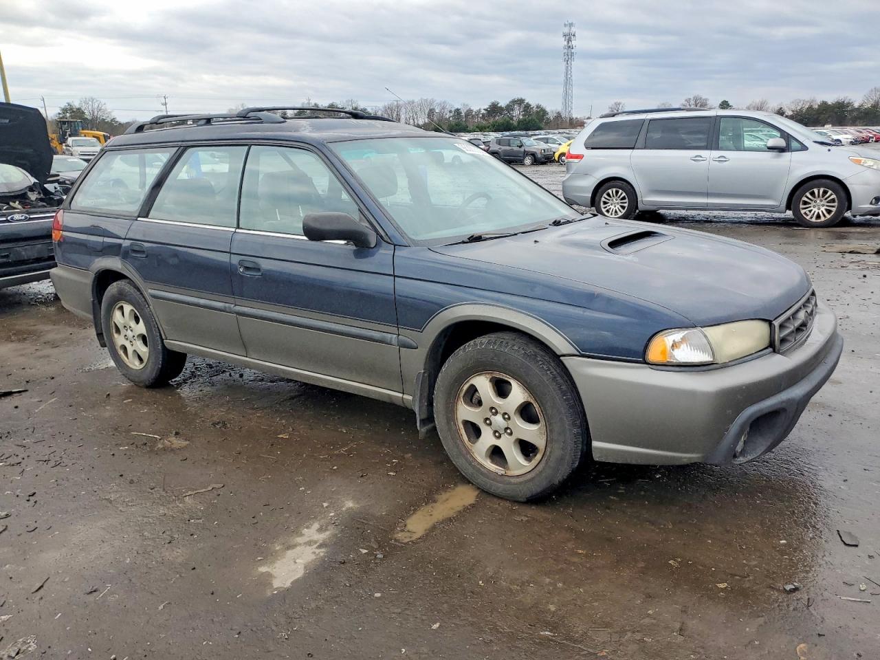 1999 SUBARU LEGACY OUTBACK photo 4