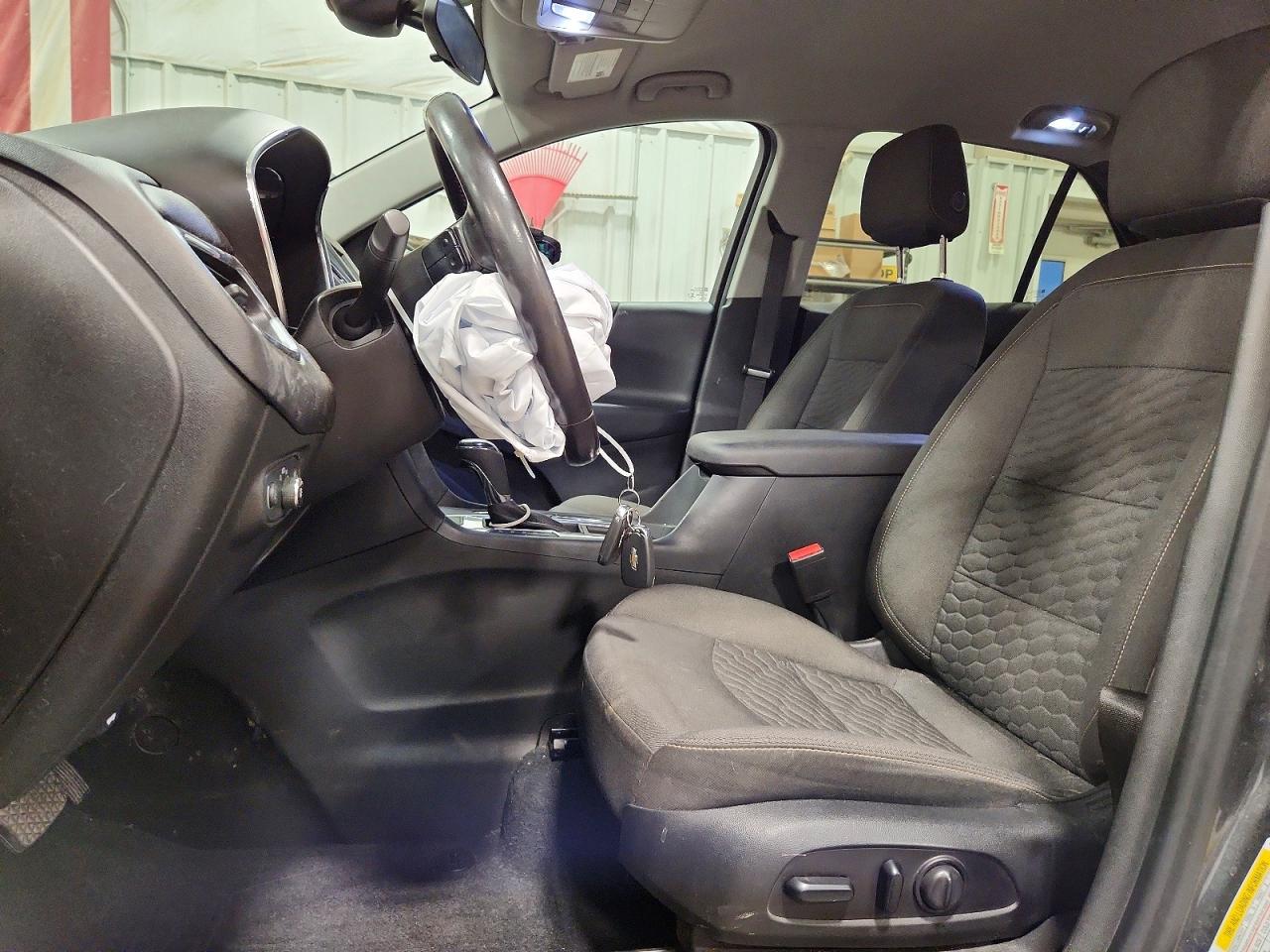 2020 CHEVROLET EQUINOX LT photo 7