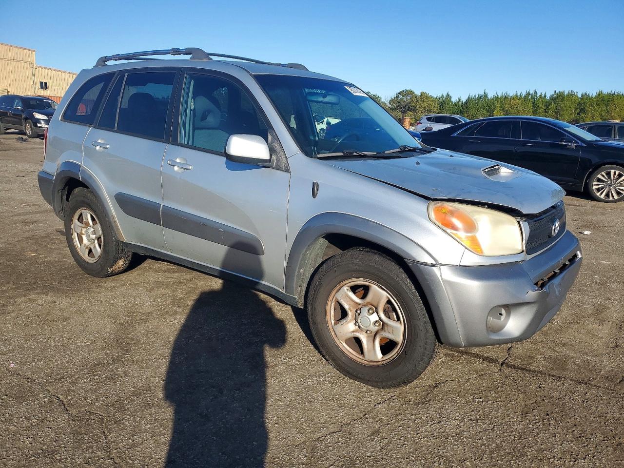 2004 TOYOTA RAV4 photo 4