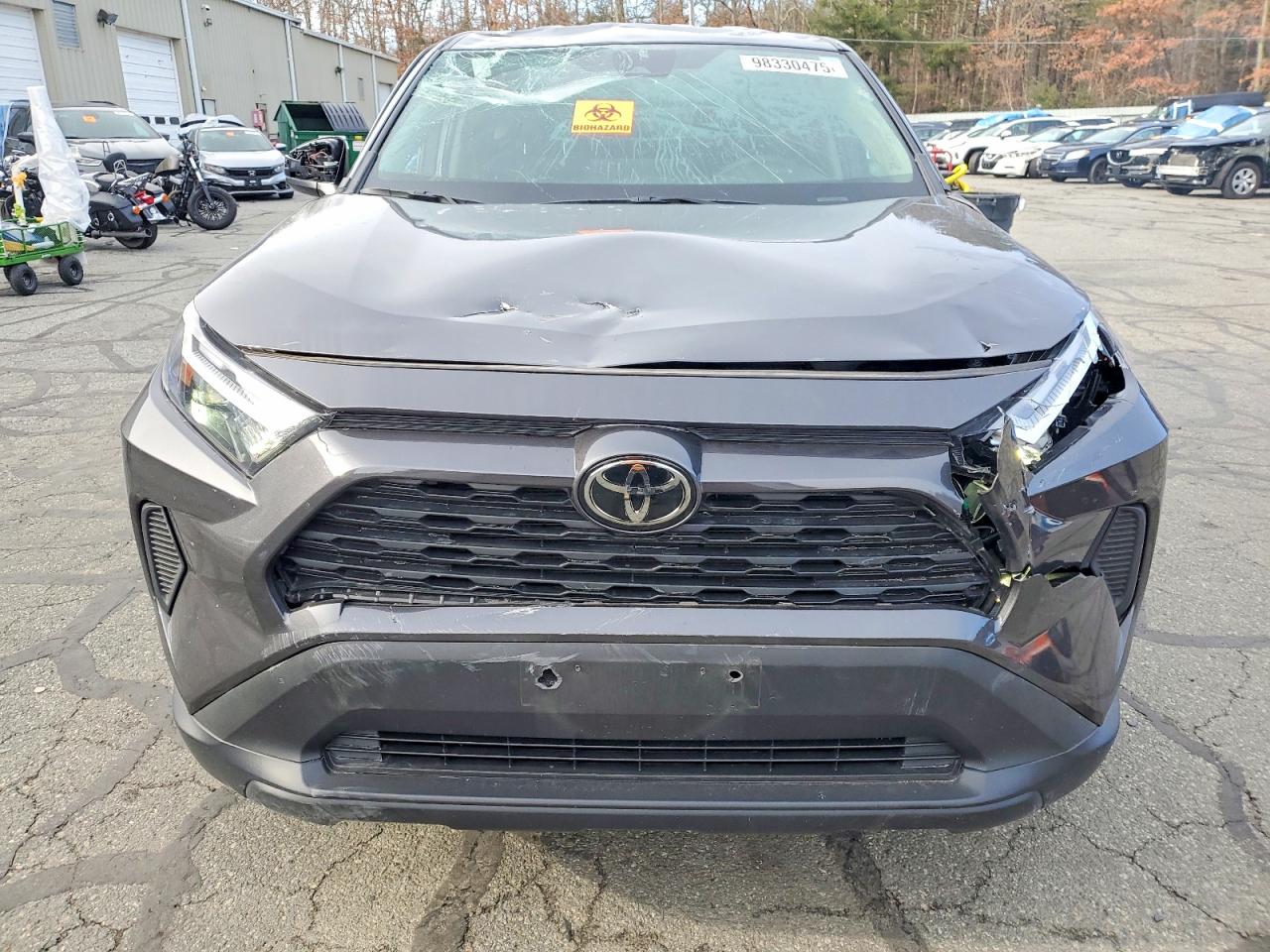 2024 TOYOTA RAV4 LE photo 5