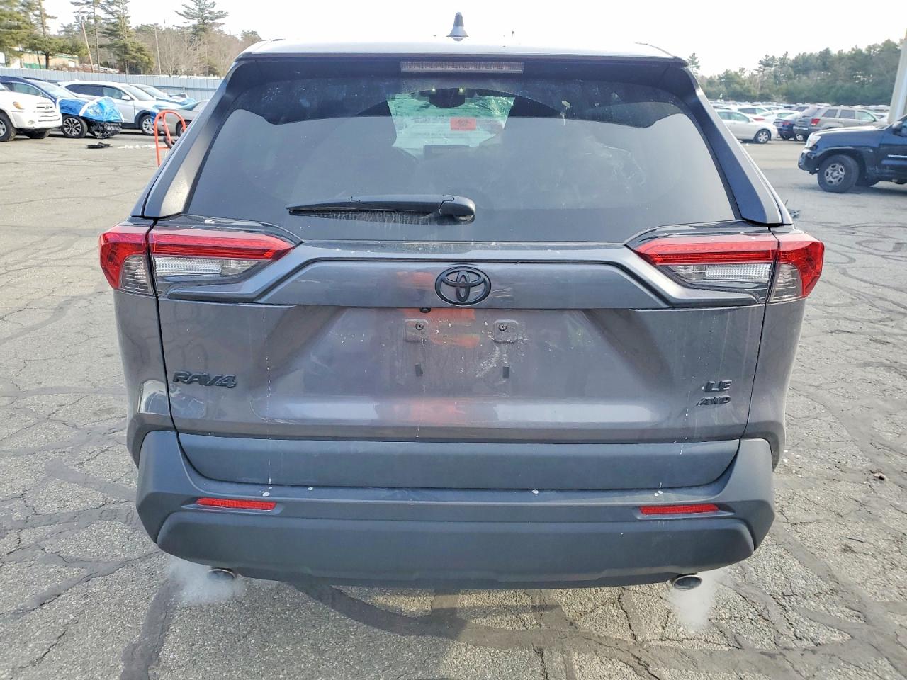 2024 TOYOTA RAV4 LE photo 6