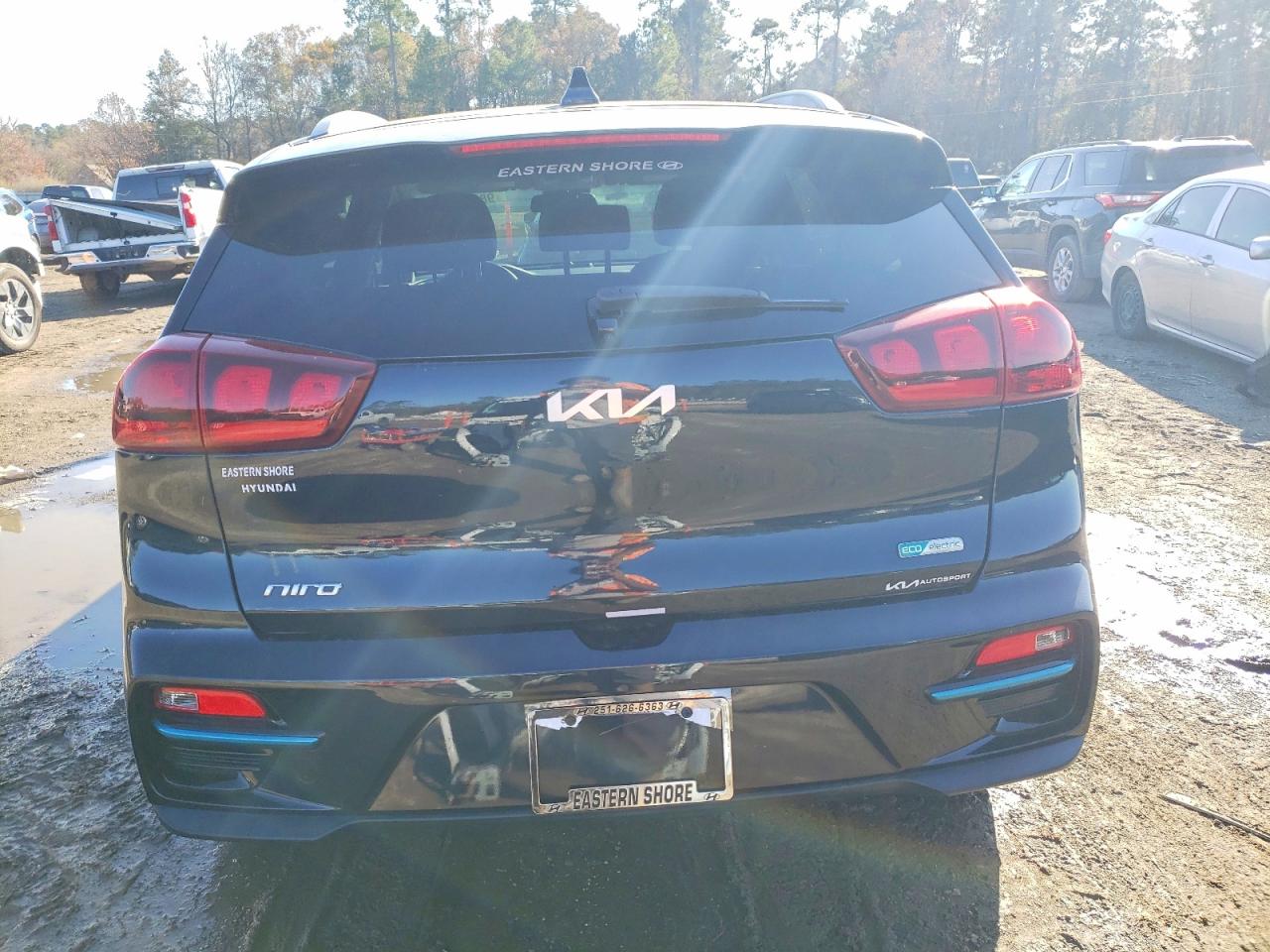 2022 KIA NIRO S photo 6