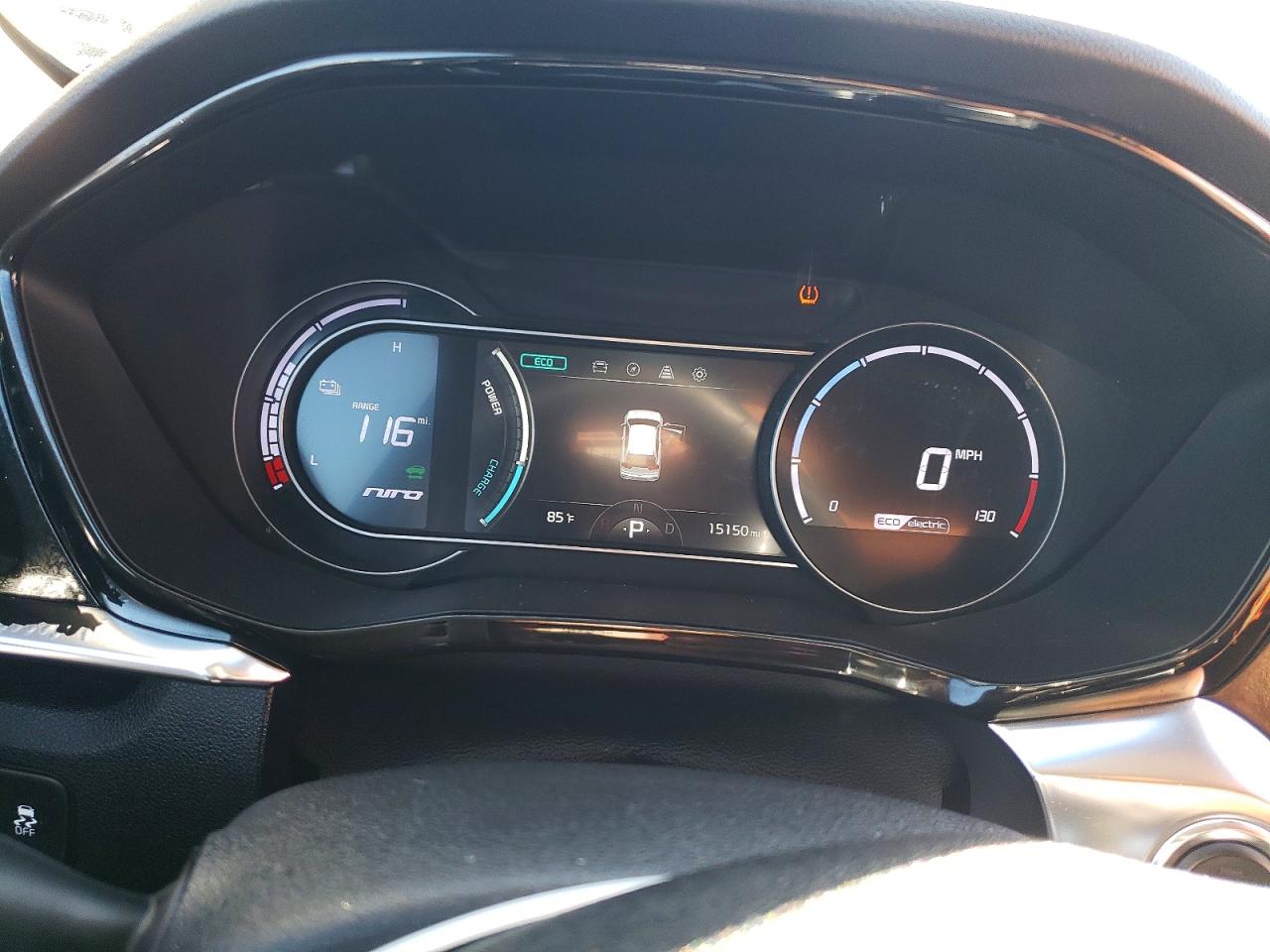 2022 KIA NIRO S photo 9