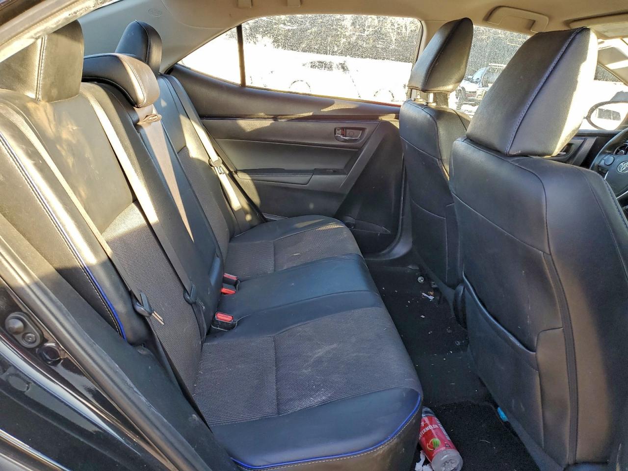 2017 TOYOTA COROLLA L photo 10