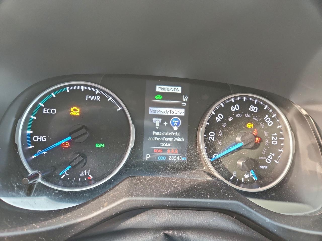 2022 TOYOTA RAV4 XLE photo 9
