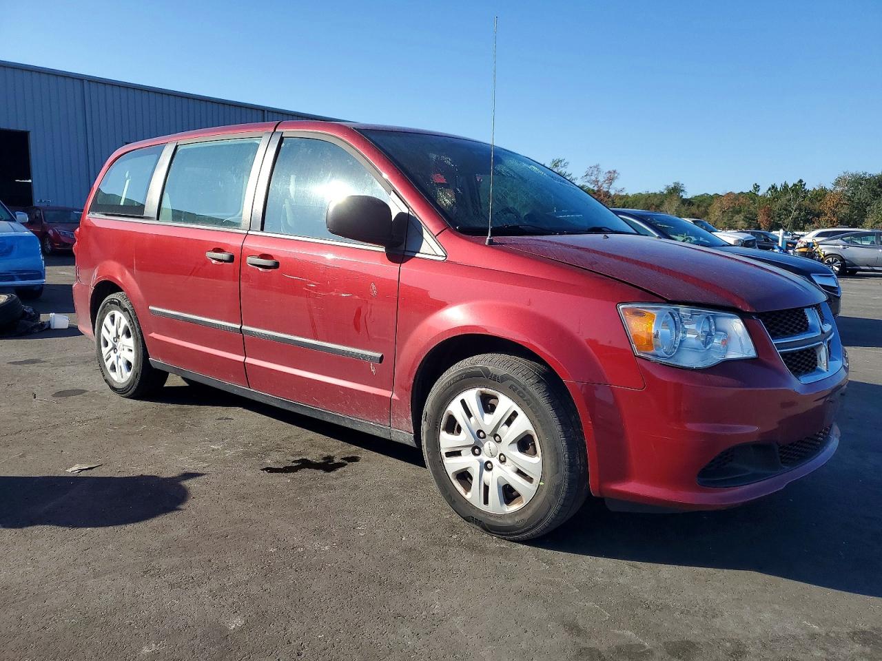 2015 DODGE GRAND CARAVAN SE photo 4