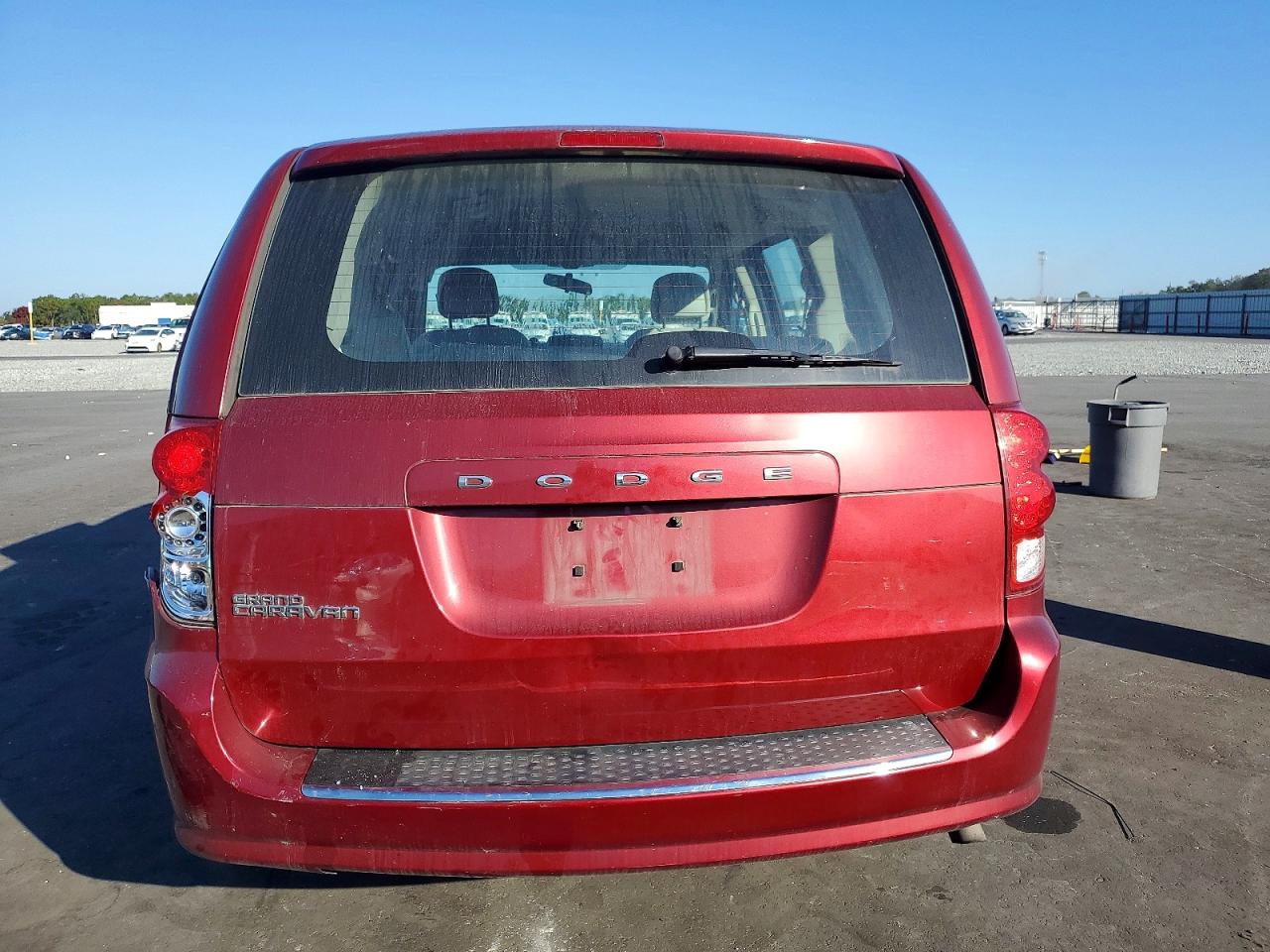 2015 DODGE GRAND CARAVAN SE photo 6