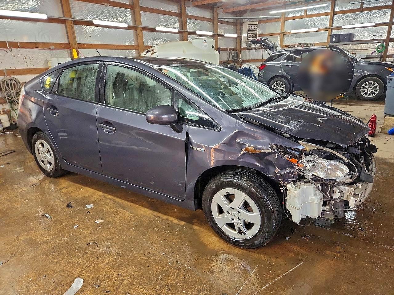 2010 TOYOTA PRIUS photo 7