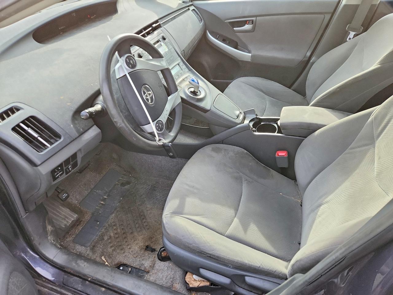 2010 TOYOTA PRIUS photo 13