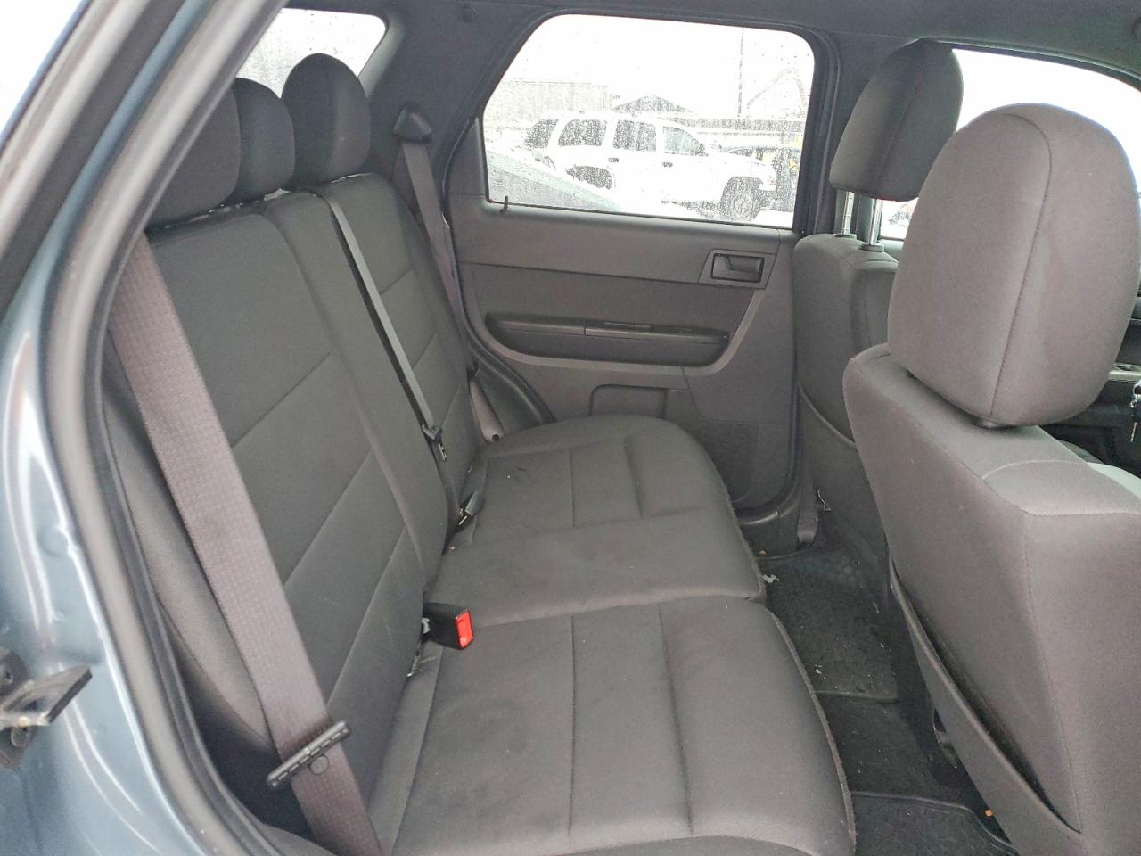 2012 FORD ESCAPE XLT photo 31