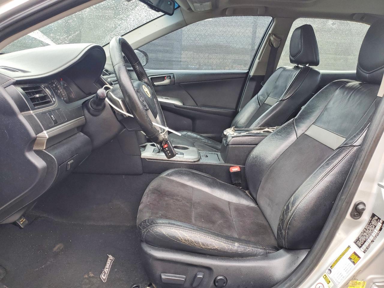 2012 TOYOTA CAMRY BASE photo 7