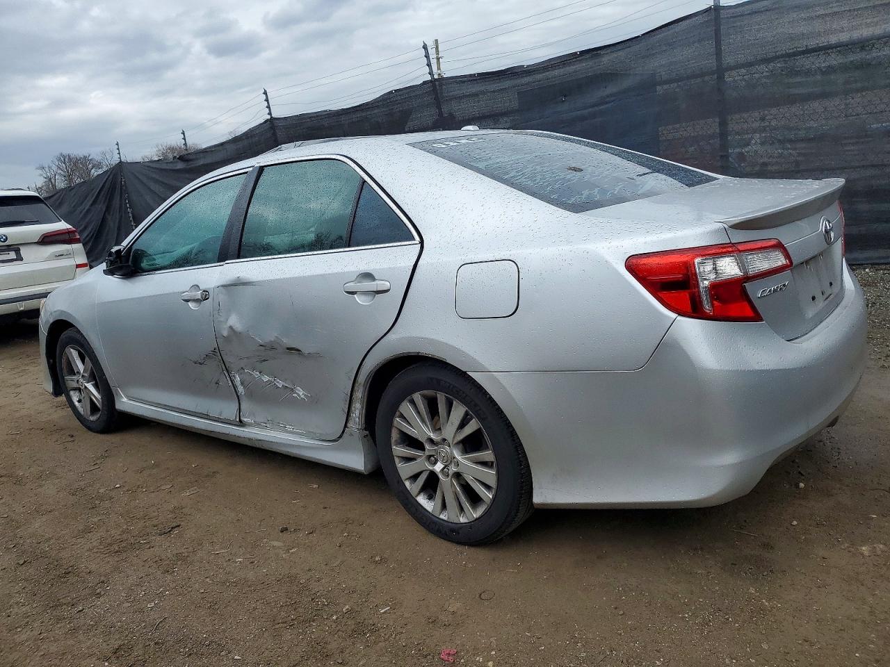 2012 TOYOTA CAMRY BASE photo 2