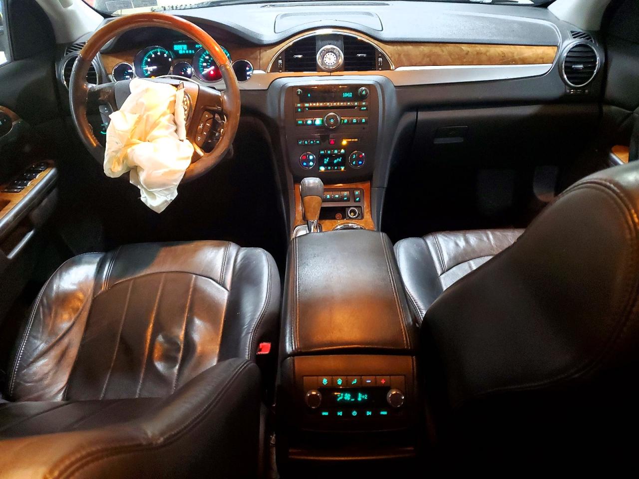2011 BUICK ENCLAVE CXL photo 8