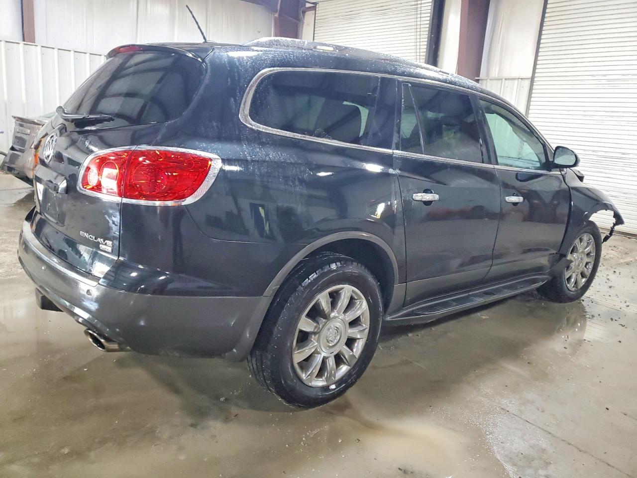 2011 BUICK ENCLAVE CXL photo 3