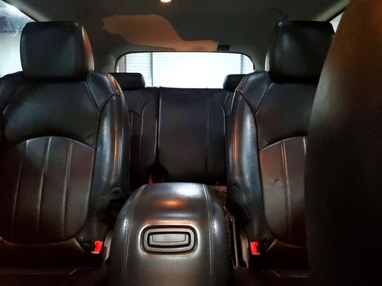 2011 BUICK ENCLAVE CXL photo 10