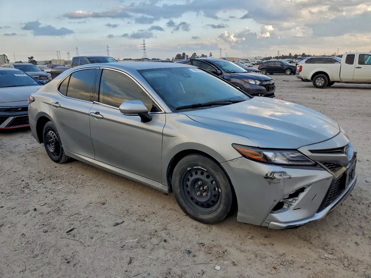 2021 TOYOTA CAMRY XSE photo 7