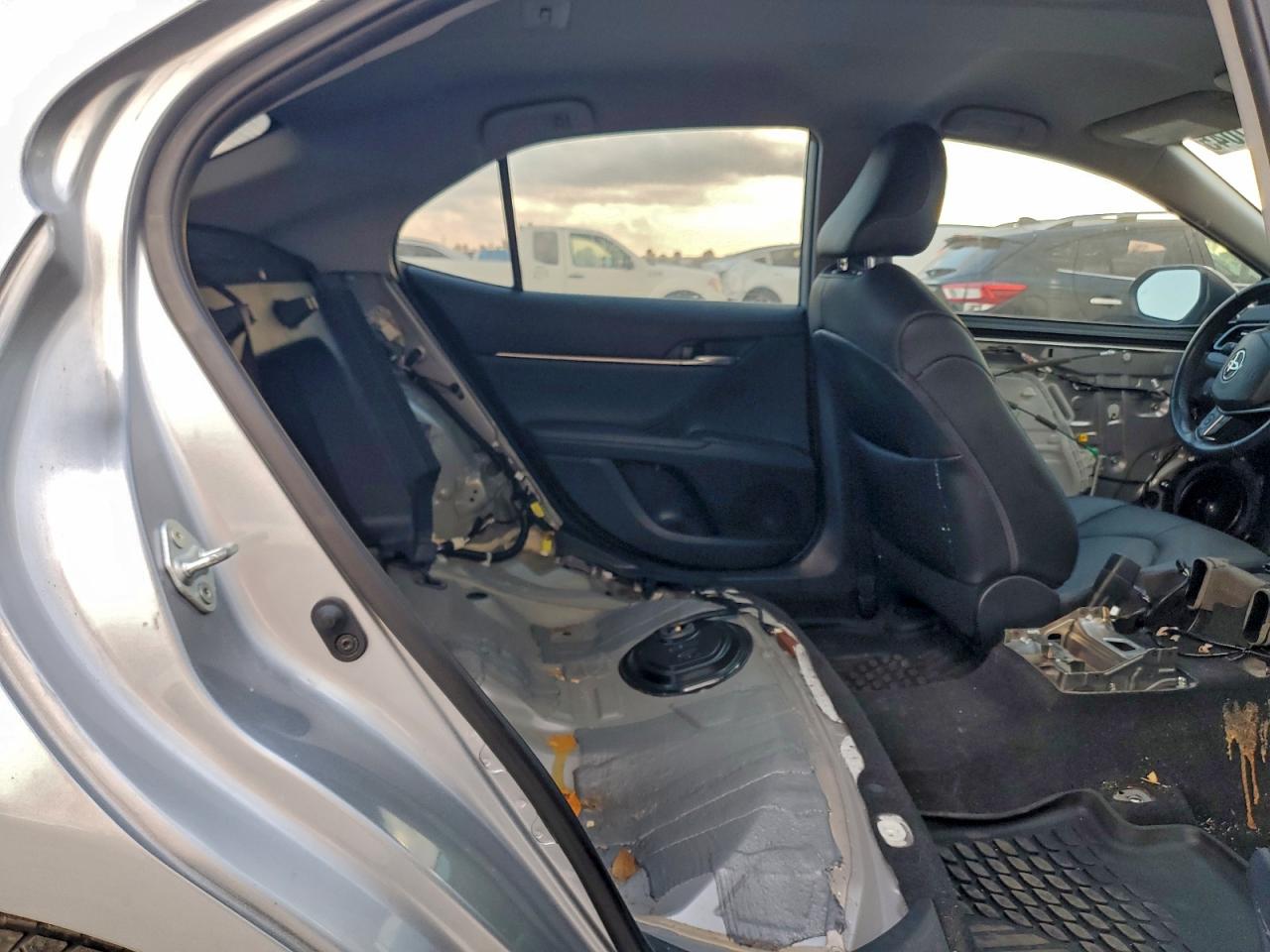 2021 TOYOTA CAMRY XSE photo 19