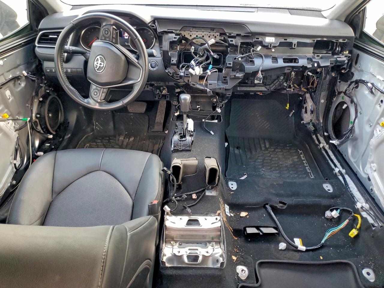 2021 TOYOTA CAMRY XSE photo 15