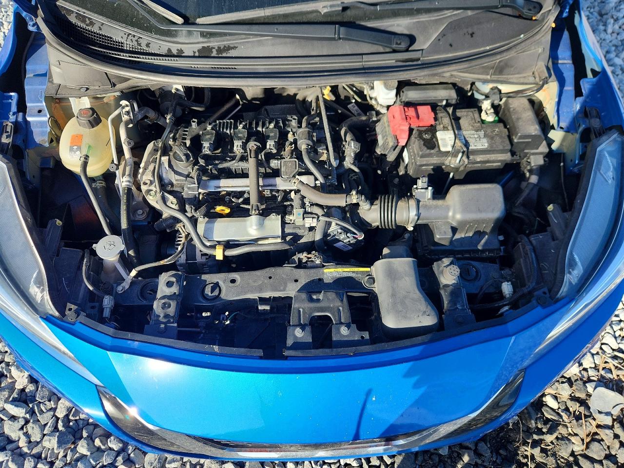 2021 NISSAN VERSA S photo 11