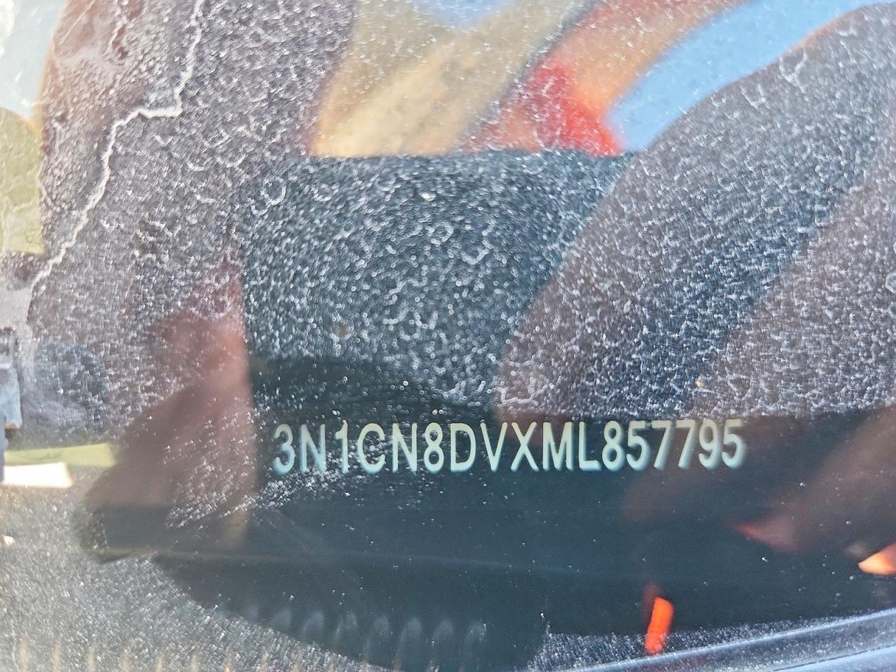2021 NISSAN VERSA S photo 12